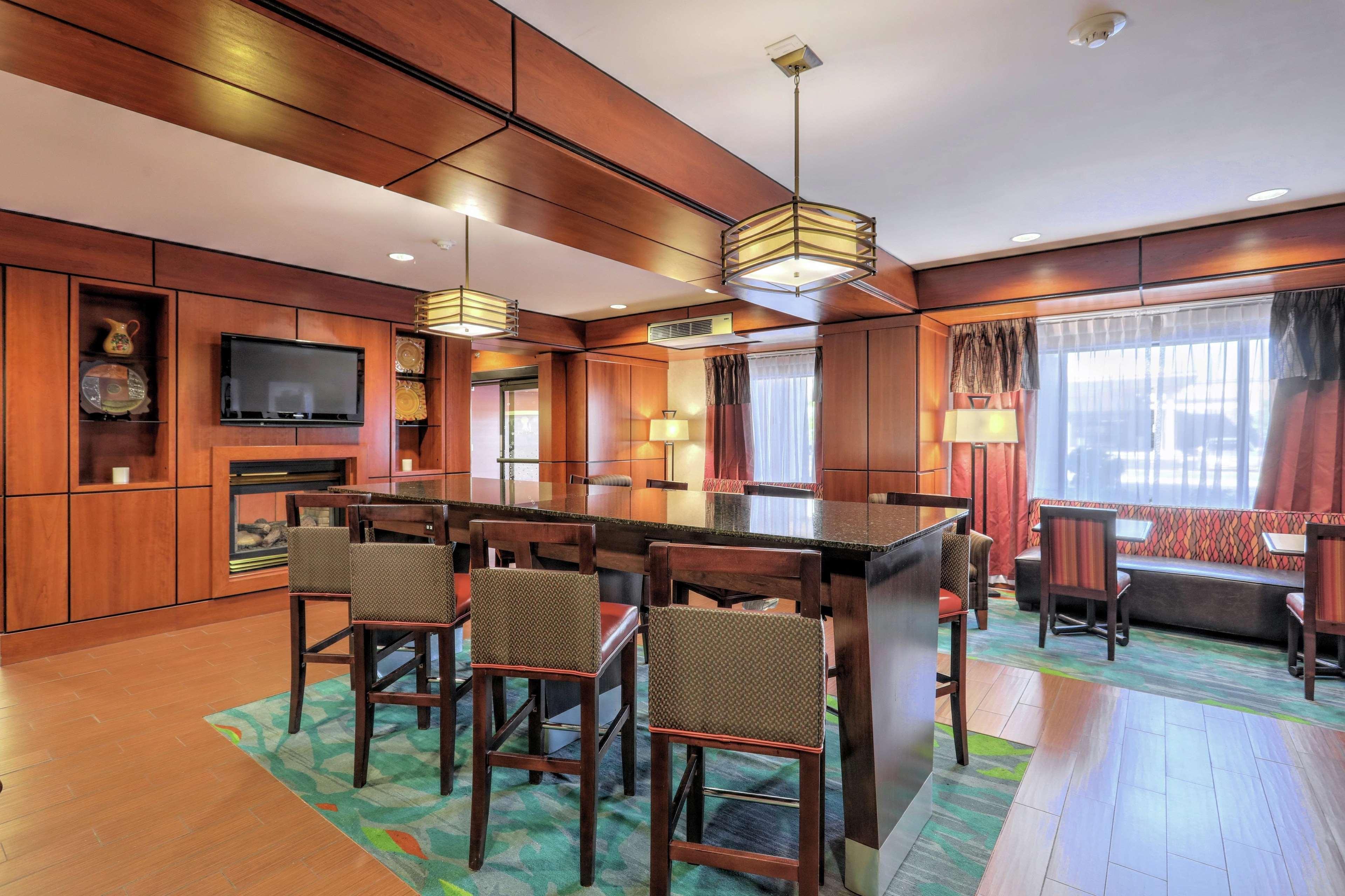 Hampton Inn Batavia Eksteriør billede