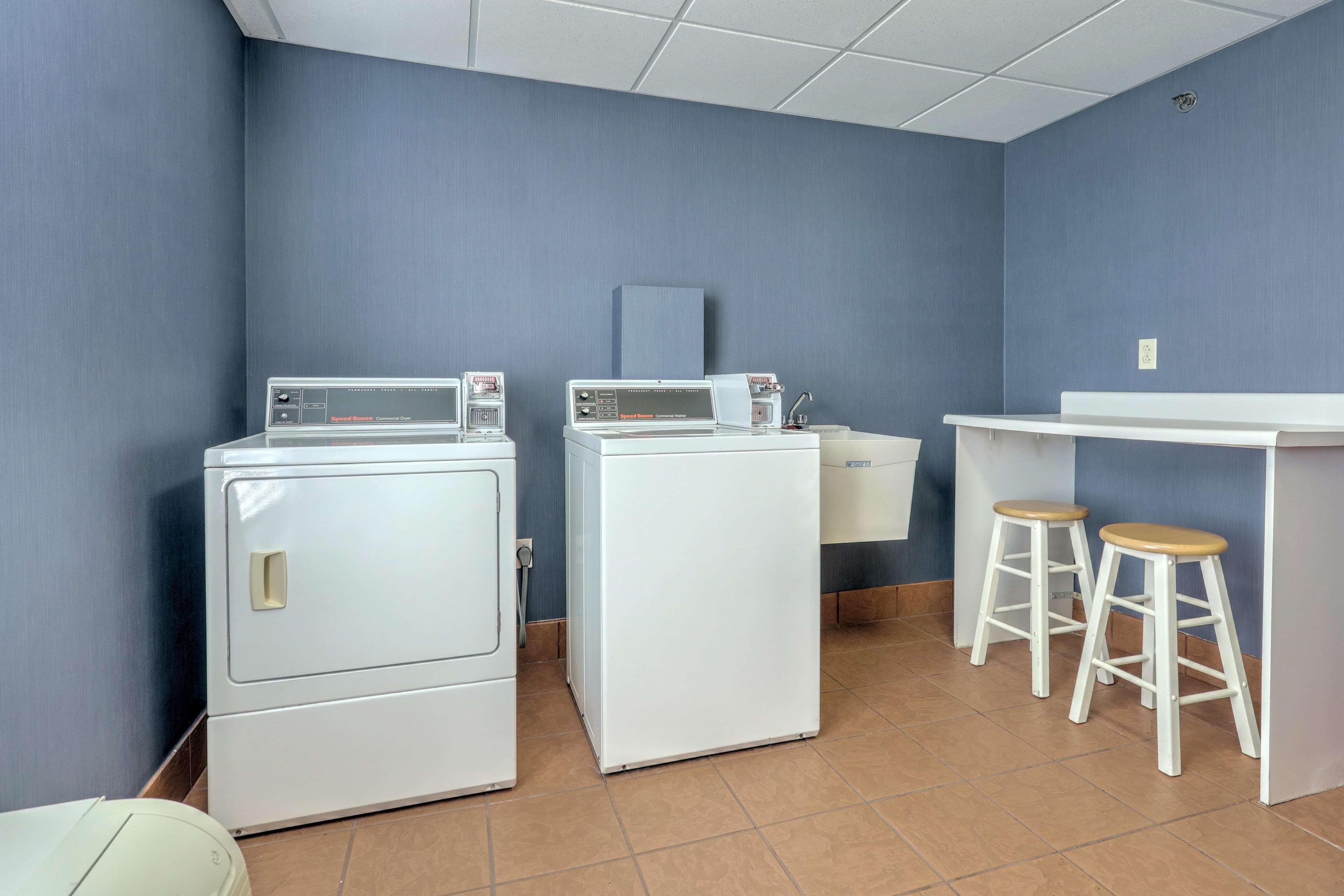 Hampton Inn Batavia Eksteriør billede