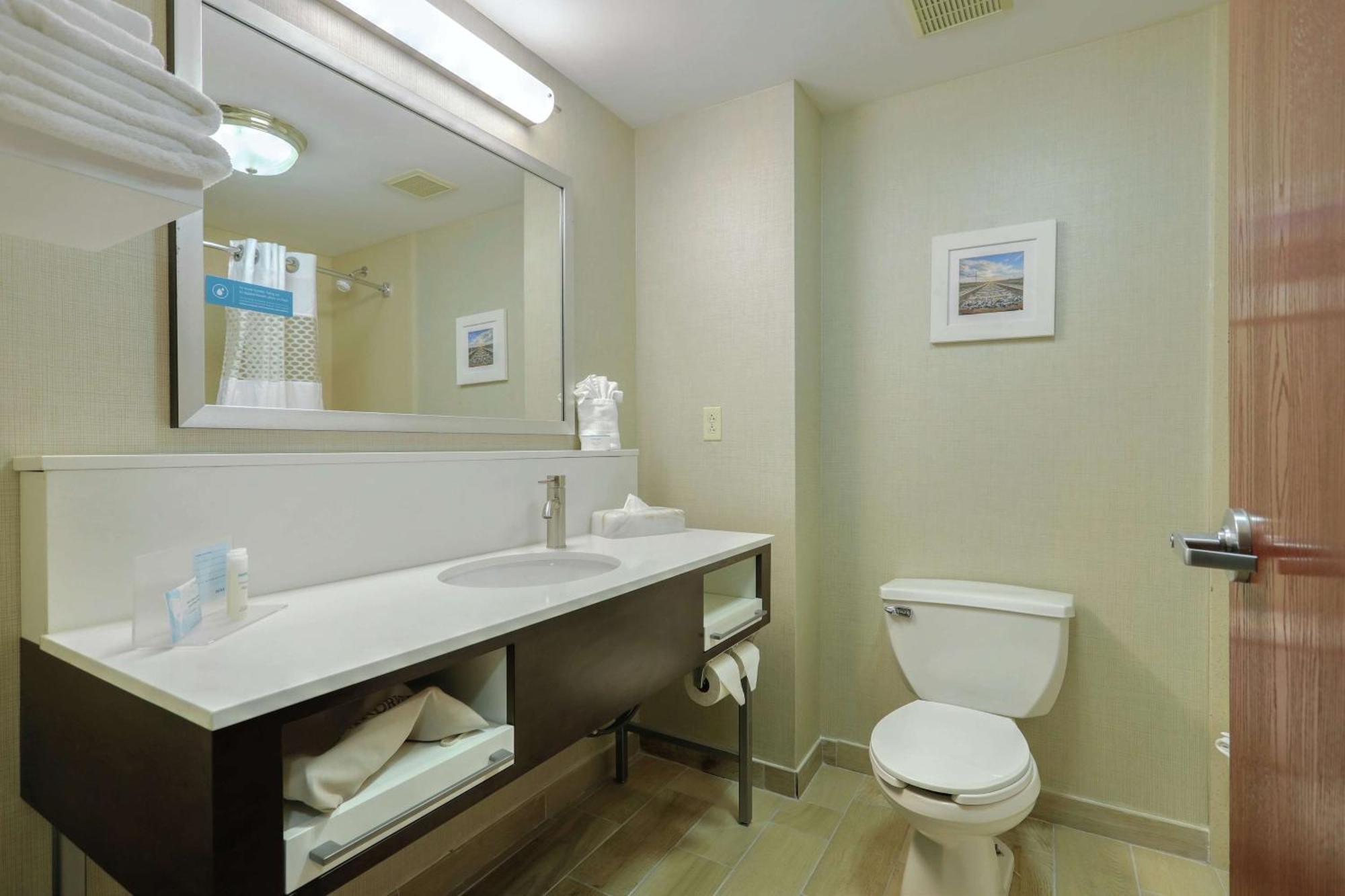 Hampton Inn Batavia Eksteriør billede