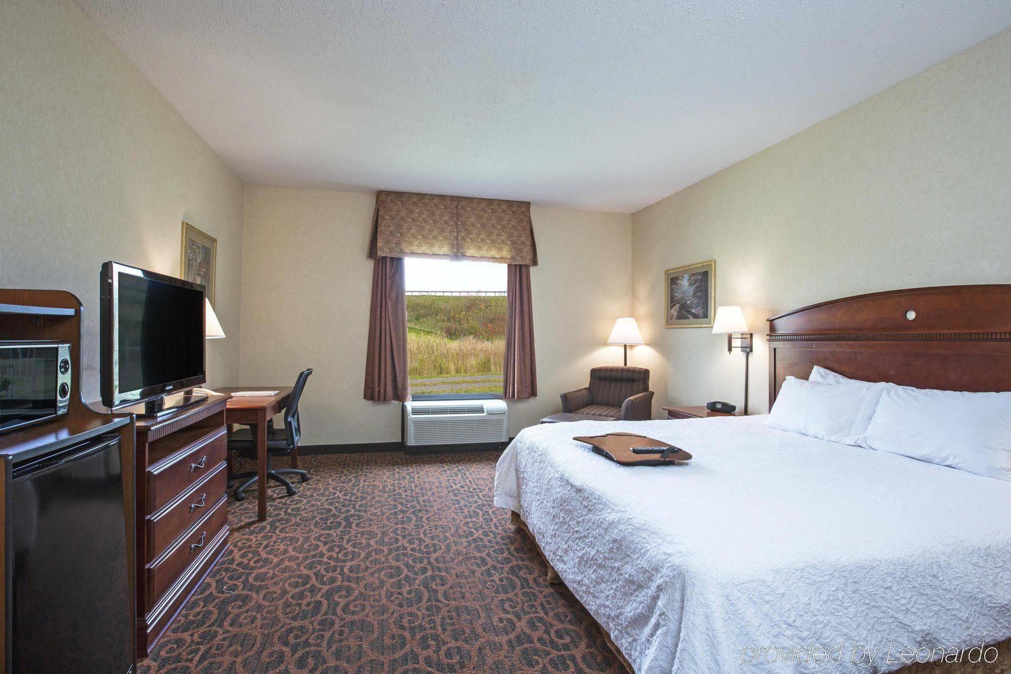 Hampton Inn Batavia Eksteriør billede