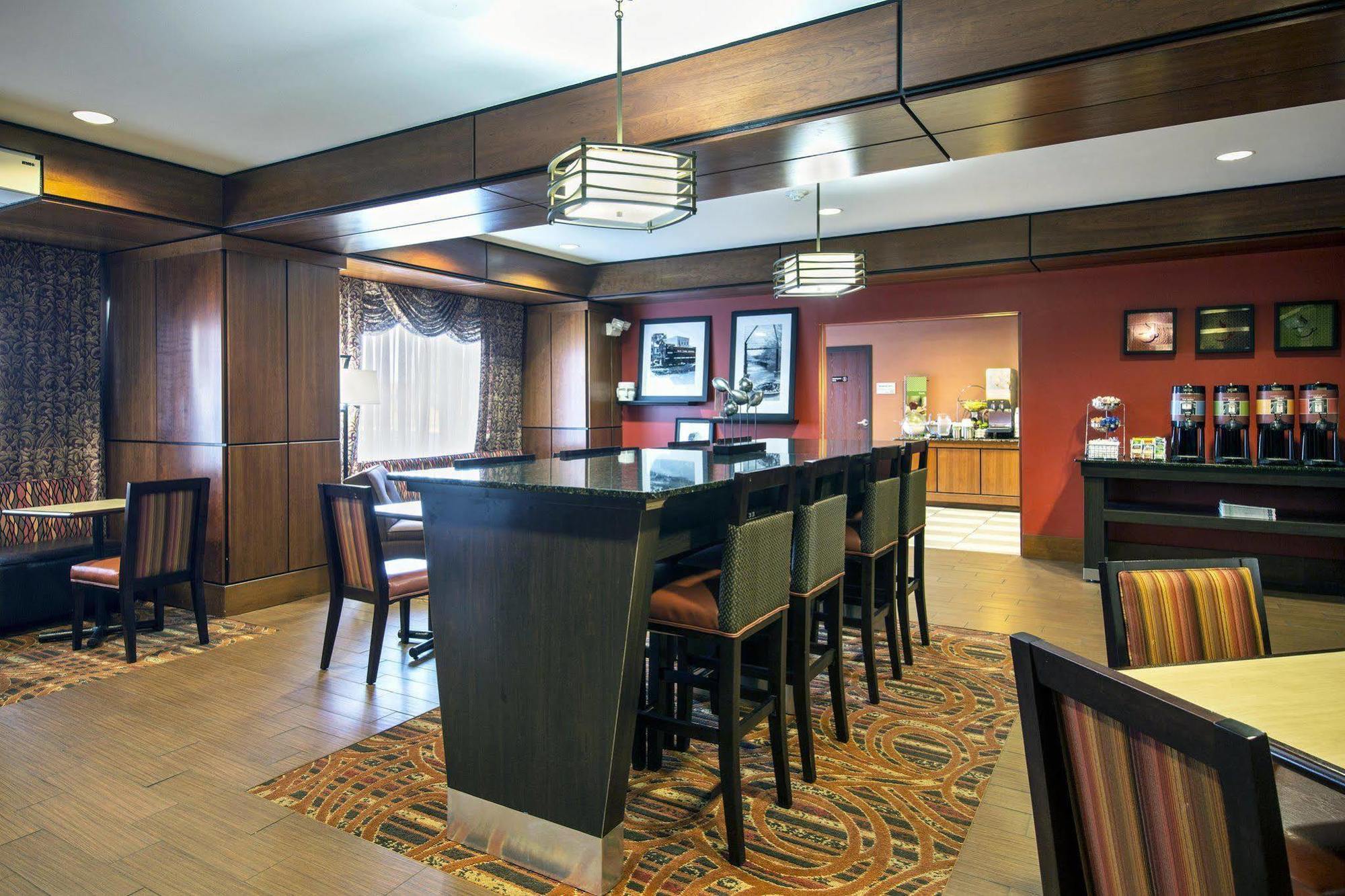 Hampton Inn Batavia Eksteriør billede