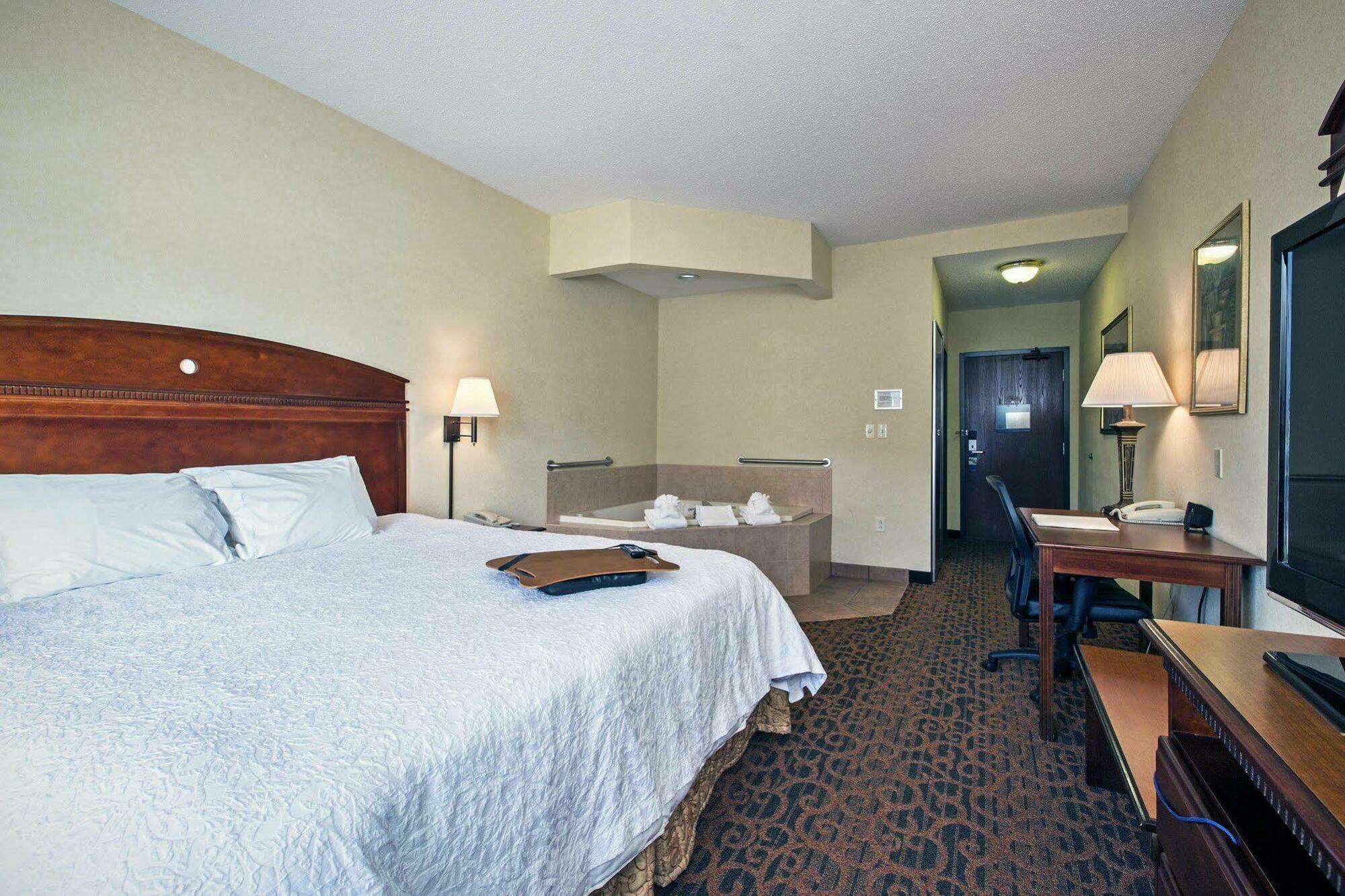 Hampton Inn Batavia Eksteriør billede